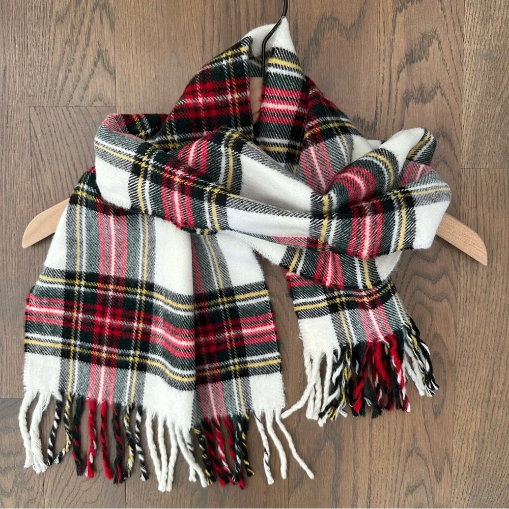 Vintage Classic Tartan Plaid 100% Lambswool Scarf in White, Red, Black 62